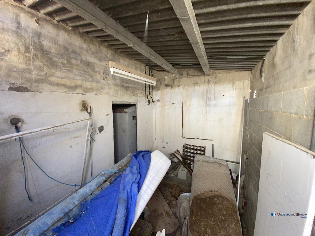 For sale of rural property in Caudete