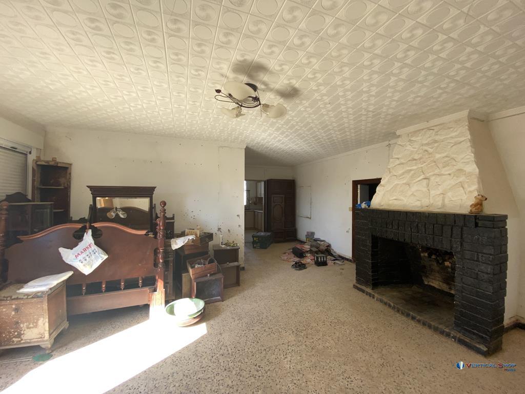 For sale of rural property in Caudete
