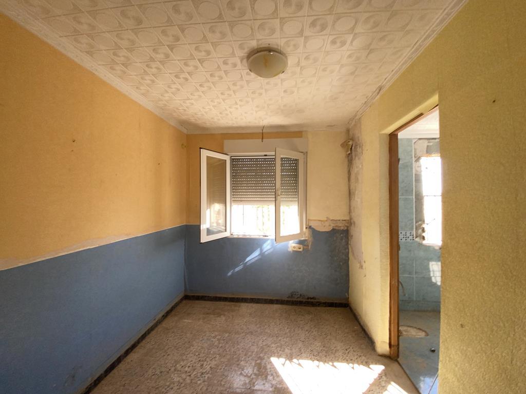 For sale of rural property in Caudete