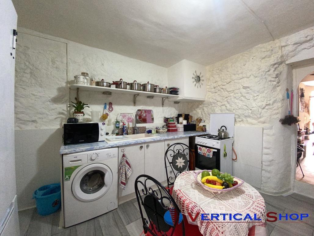 Venta de casa en Caudete