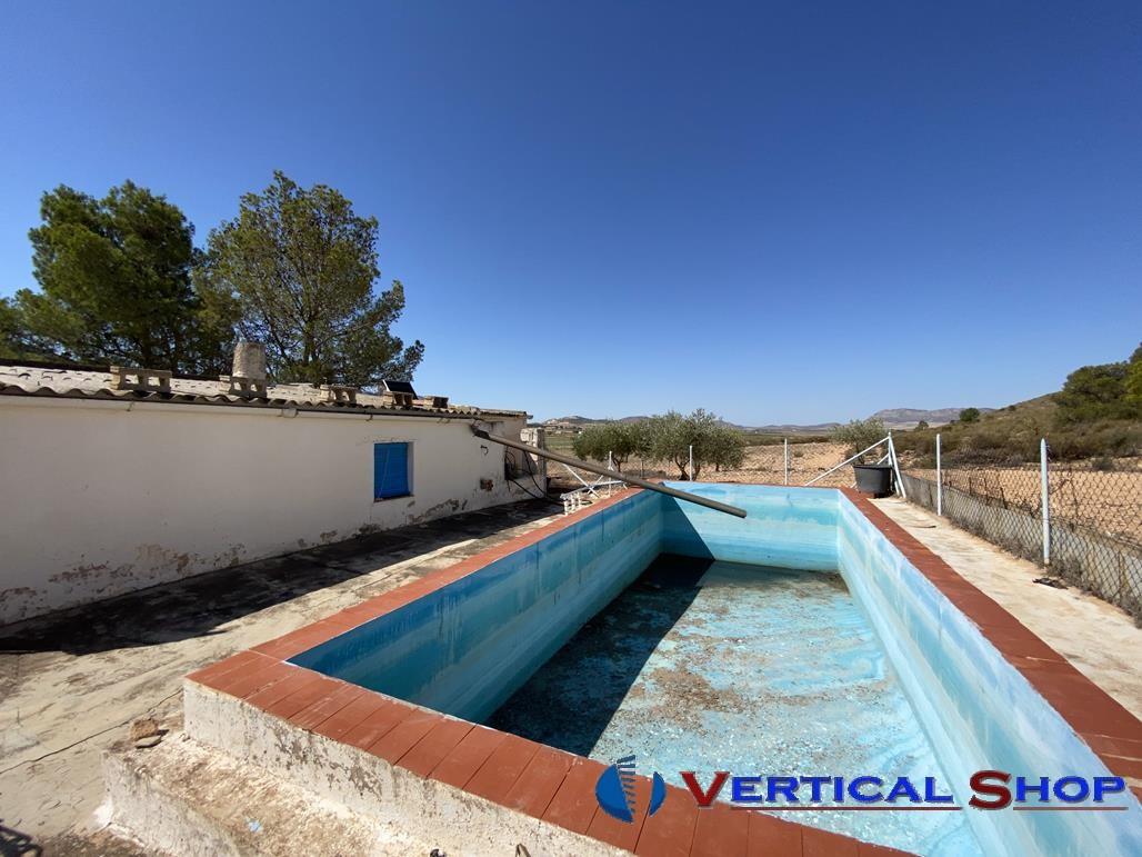 Venta de chalet en Yecla