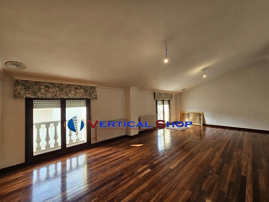 For sale of bungalow in Caudete