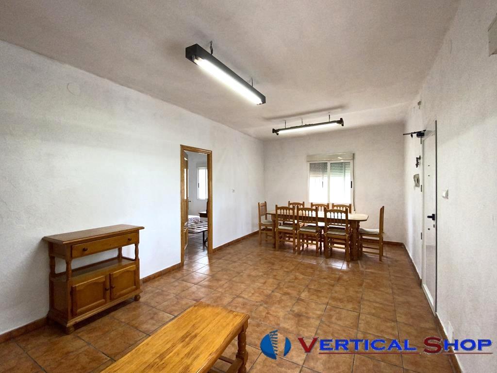 For sale of chalet in Caudete