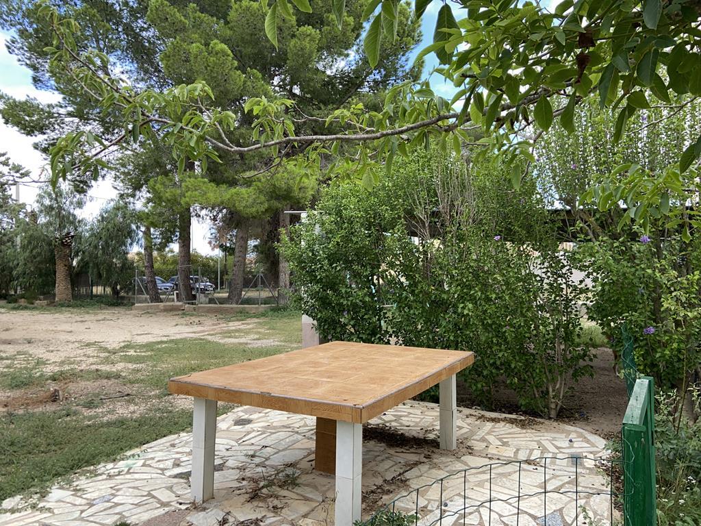 For sale of chalet in Caudete