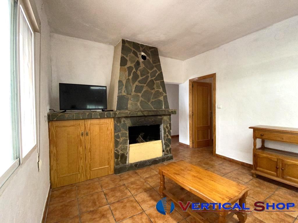 For sale of chalet in Caudete