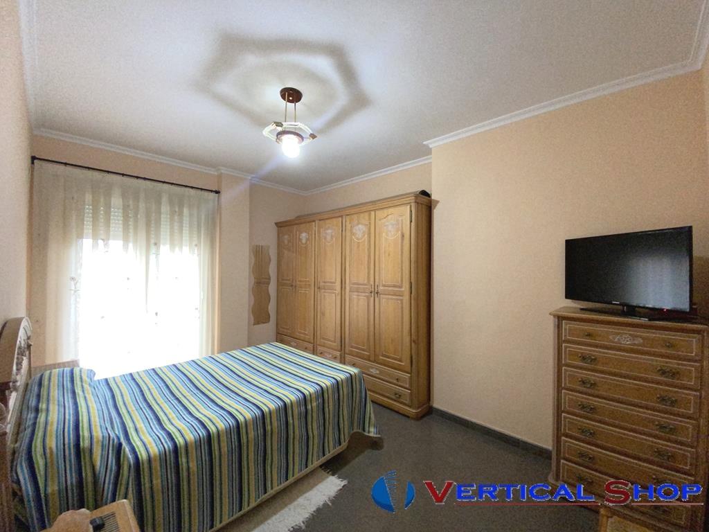 For sale of flat in Caudete