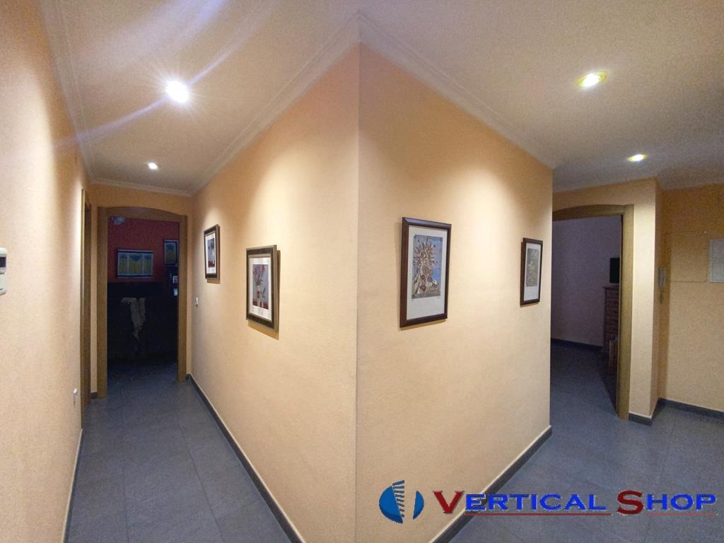 For sale of flat in Caudete