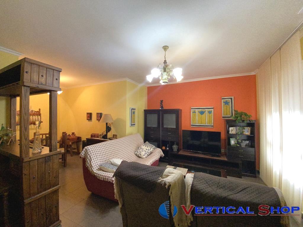 For sale of flat in Caudete
