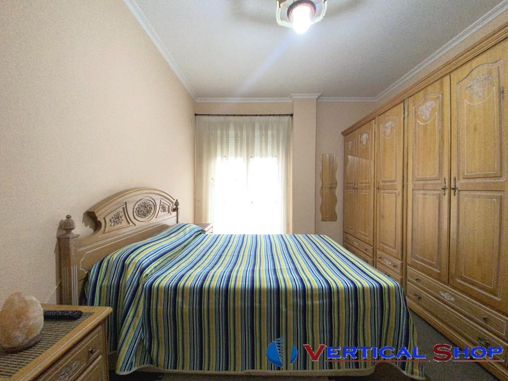 For sale of flat in Caudete
