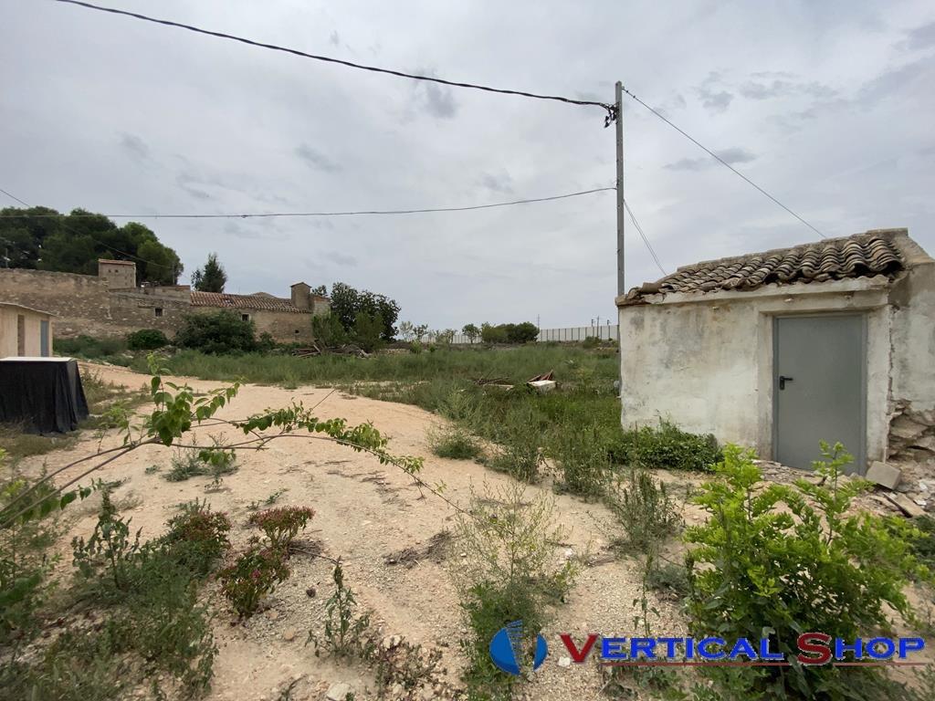 For sale of chalet in Villena