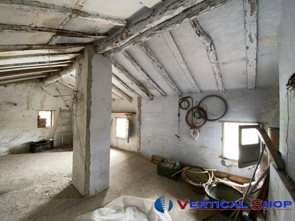 For sale of chalet in Villena