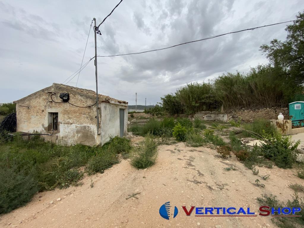 For sale of chalet in Villena