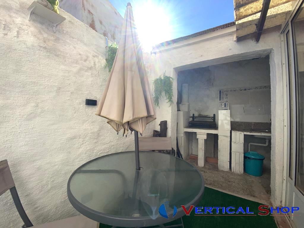 For sale of house in Caudete