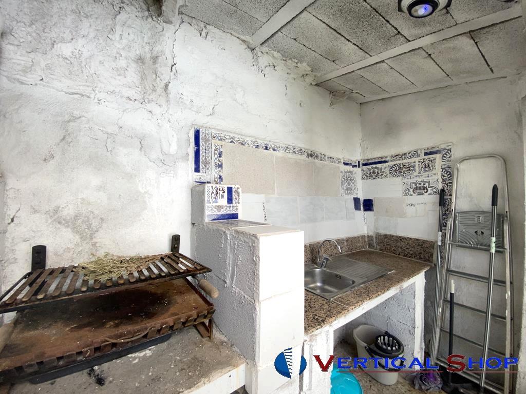 For sale of house in Caudete