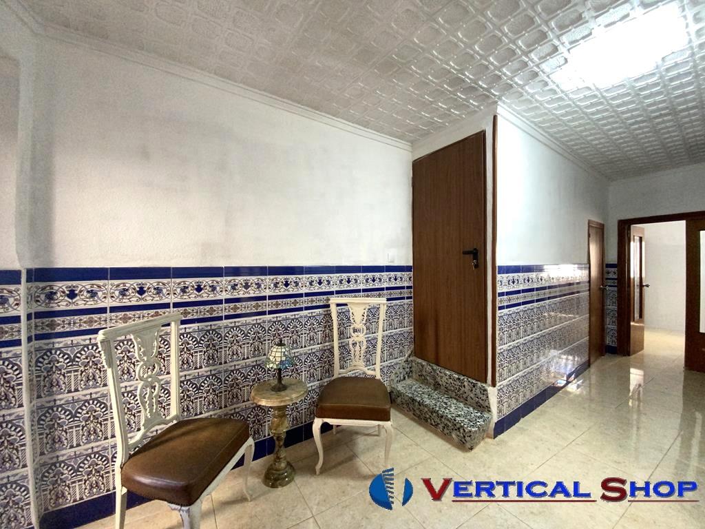 For sale of house in Caudete