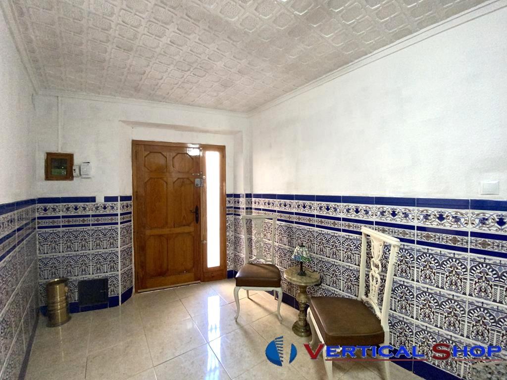 For sale of house in Caudete