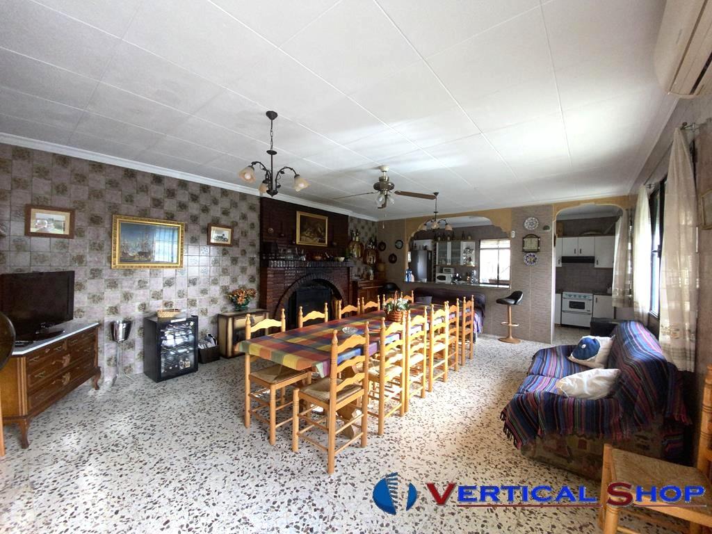 For sale of chalet in Villena