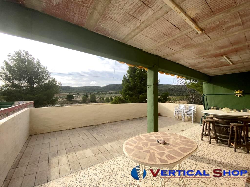 For sale of chalet in Villena