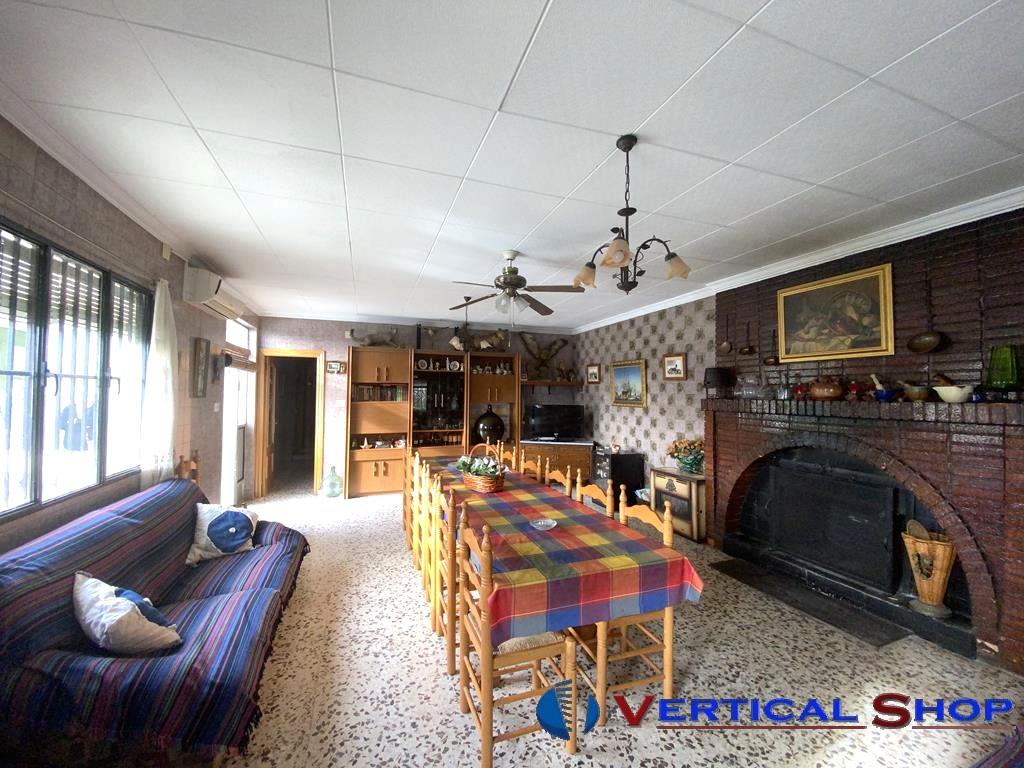 For sale of chalet in Villena