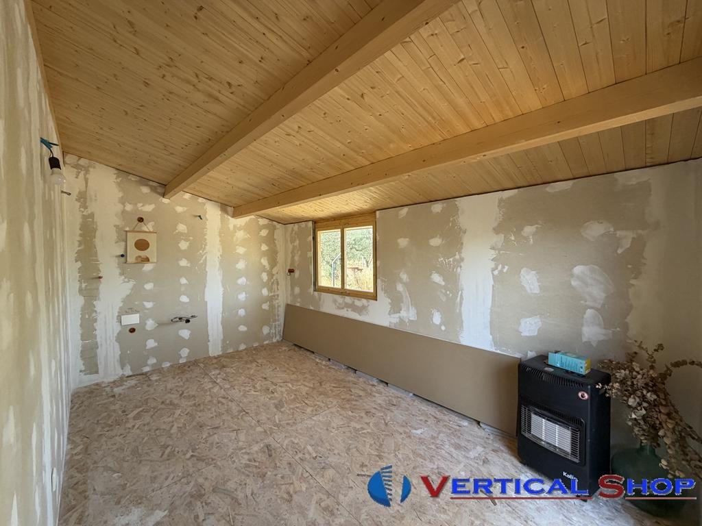 For sale of chalet in Caudete