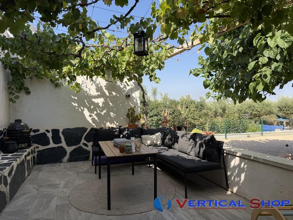 For sale of chalet in Caudete
