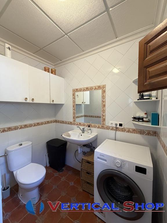 For sale of chalet in Caudete