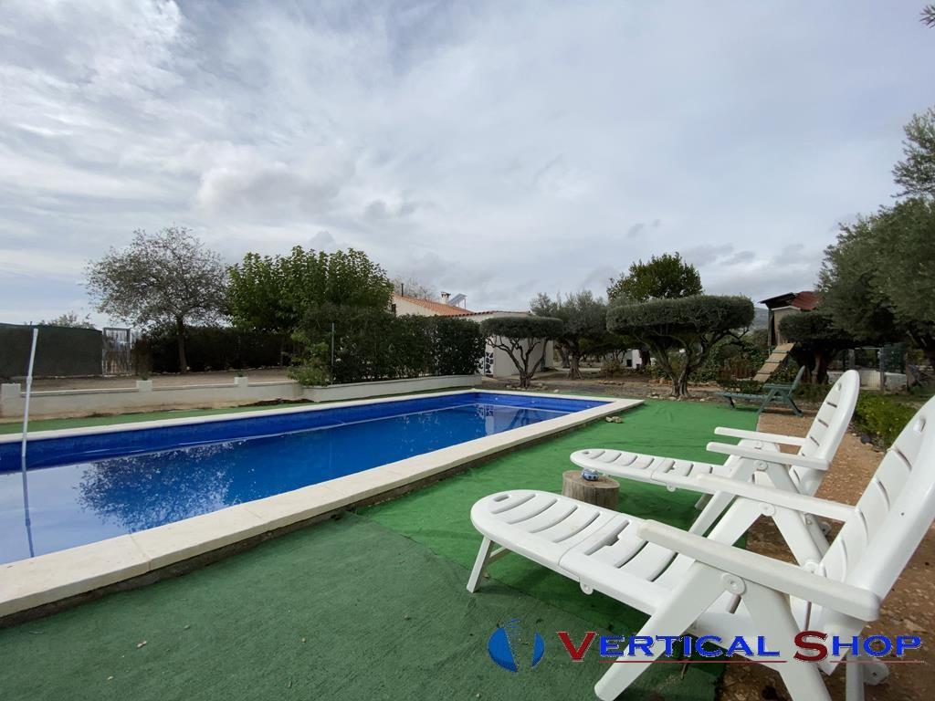 Venta de chalet en Caudete