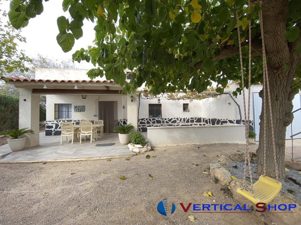 Venta de chalet en Caudete