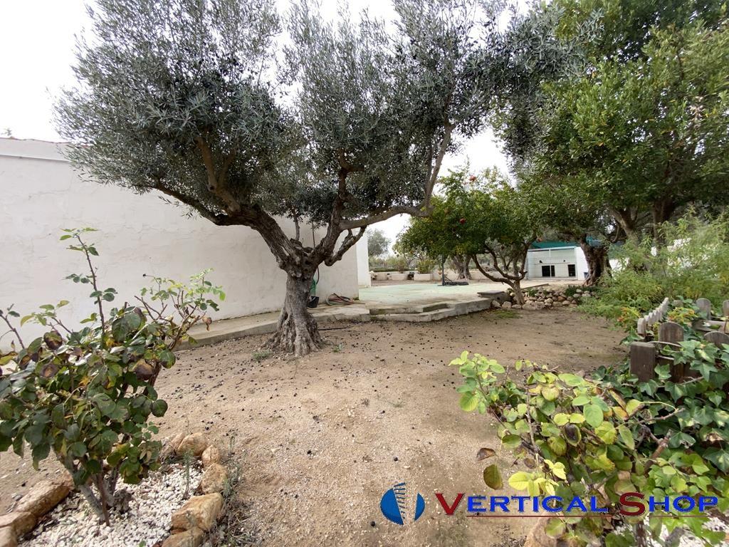 Venta de chalet en Caudete