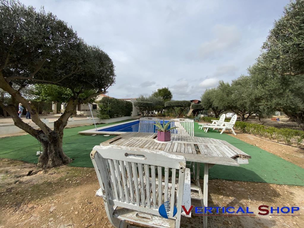 Venta de chalet en Caudete