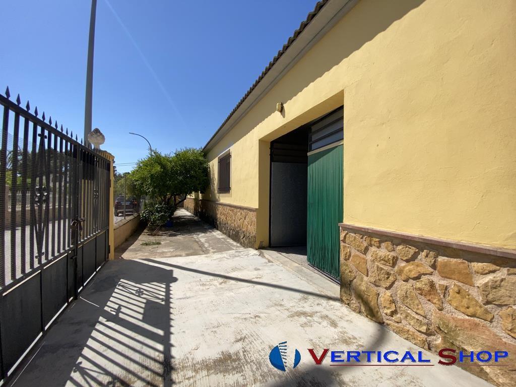 For sale of chalet in Caudete