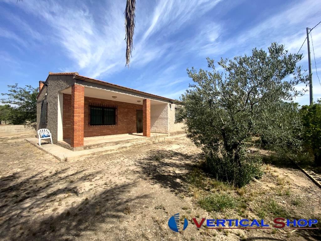 Venta de chalet en Caudete