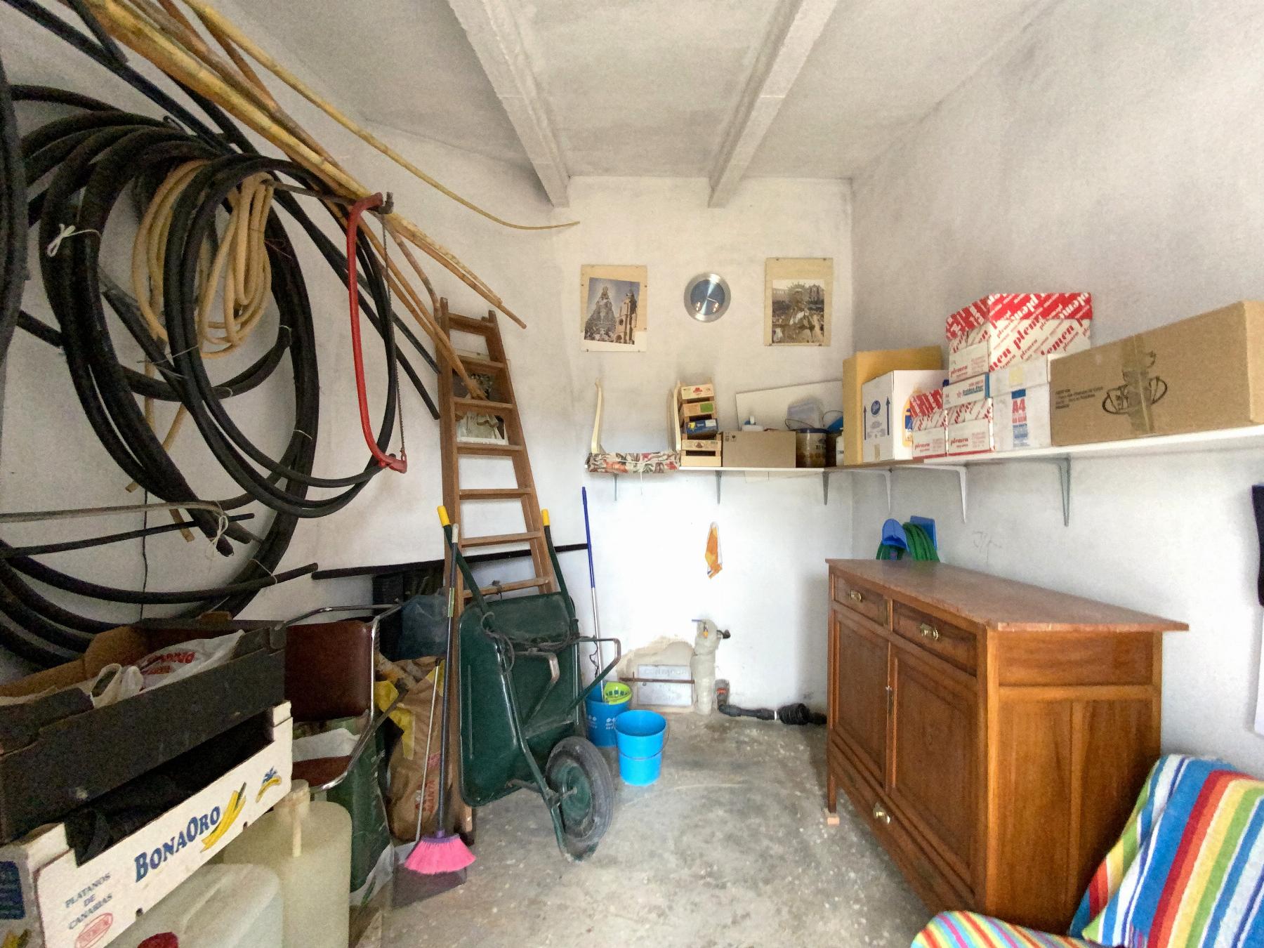 For sale of flat in Caudete