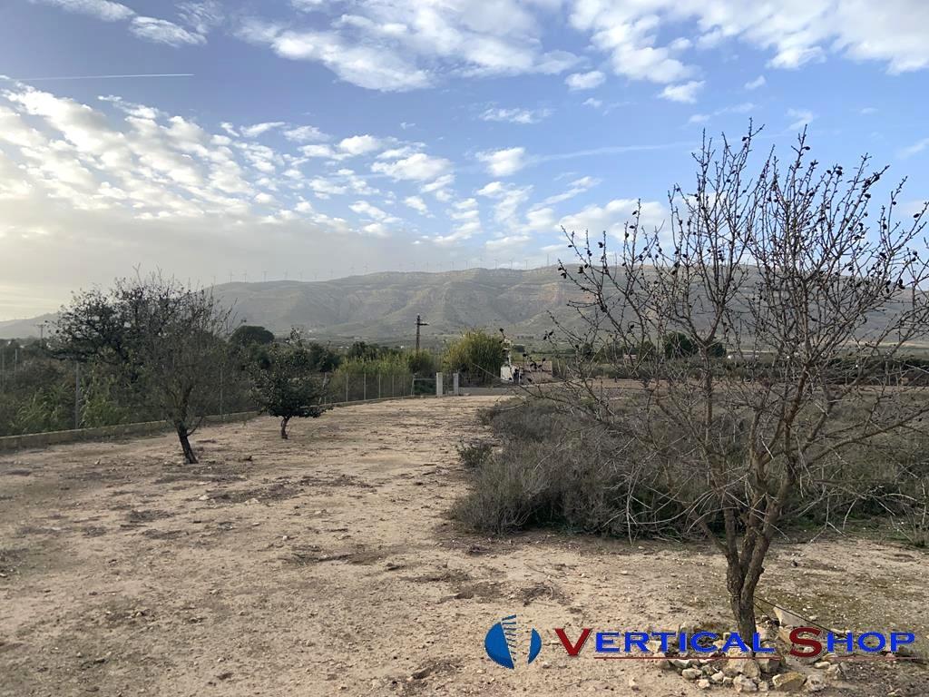 Venta de chalet en Caudete