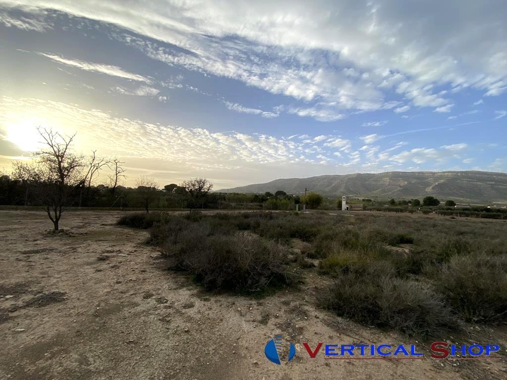 Venta de chalet en Caudete