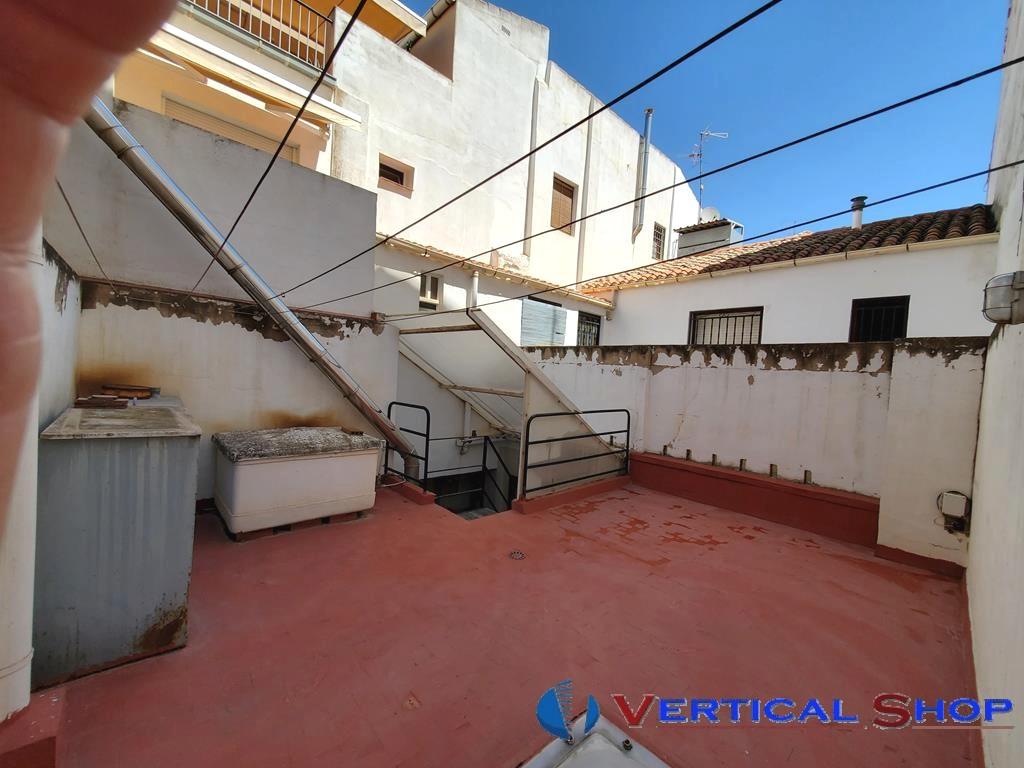 For sale of house in Caudete