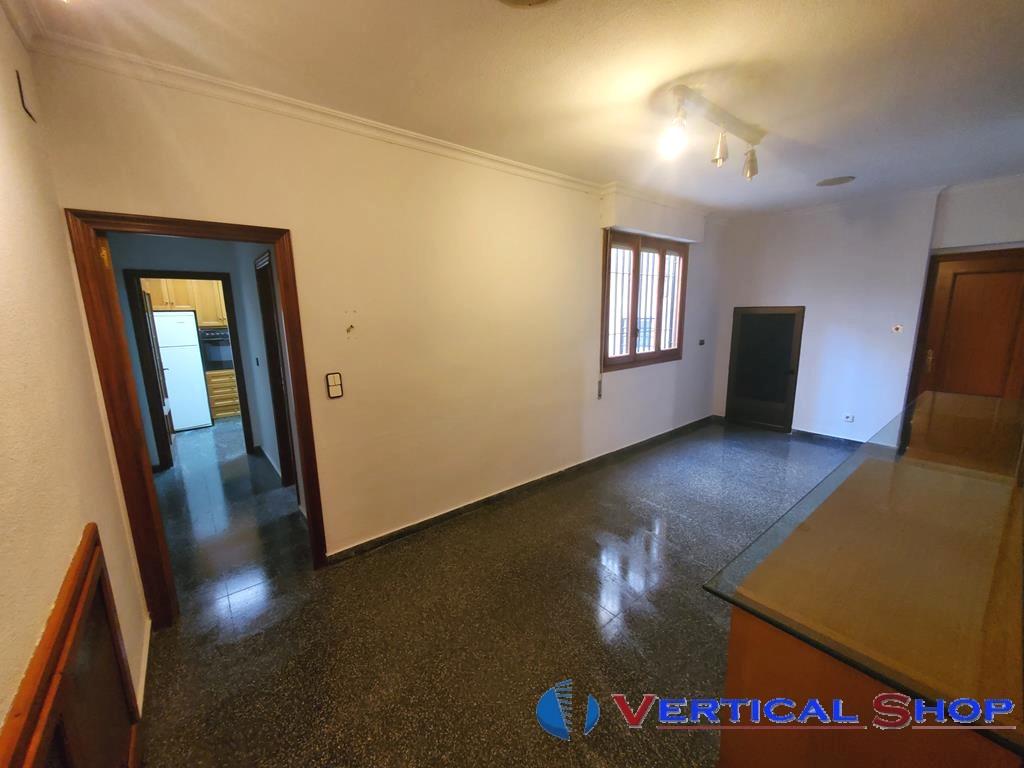 For sale of house in Caudete