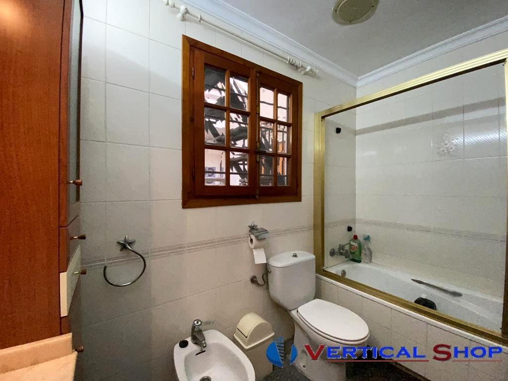 For sale of house in Caudete