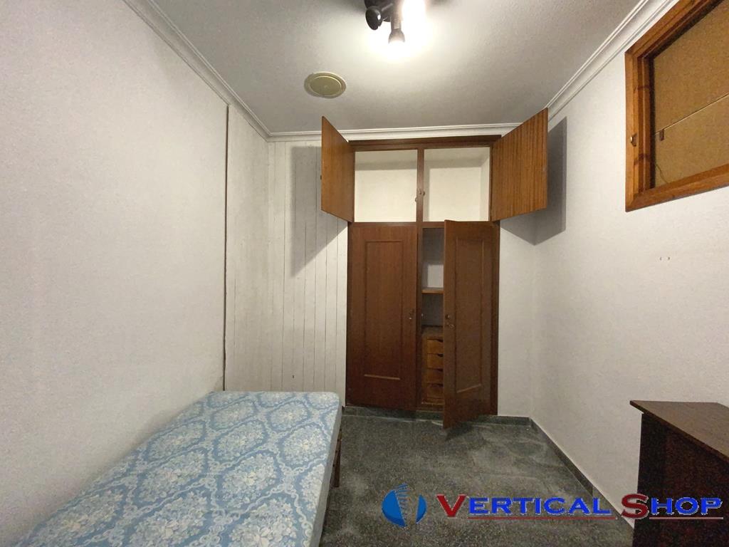 For sale of house in Caudete