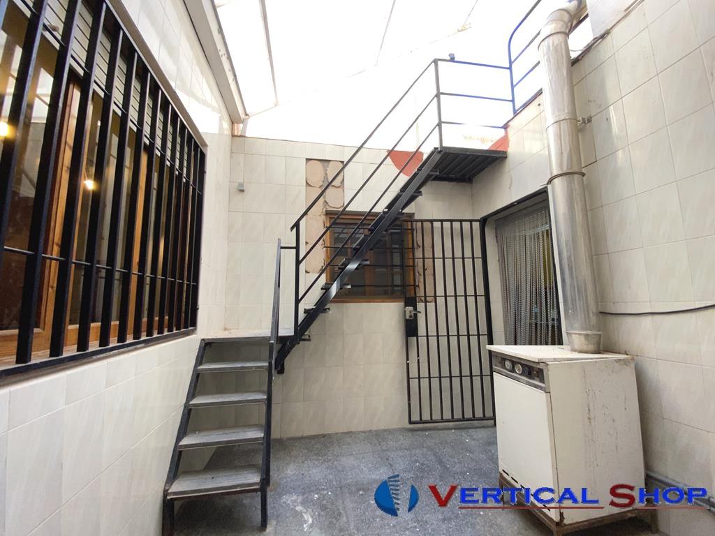 For sale of house in Caudete