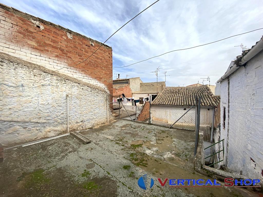 For sale of house in Caudete