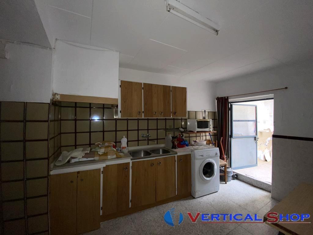 For sale of house in Caudete