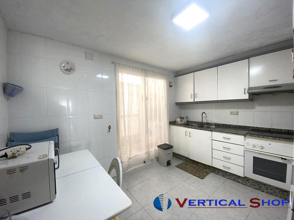 For sale of bungalow in Caudete