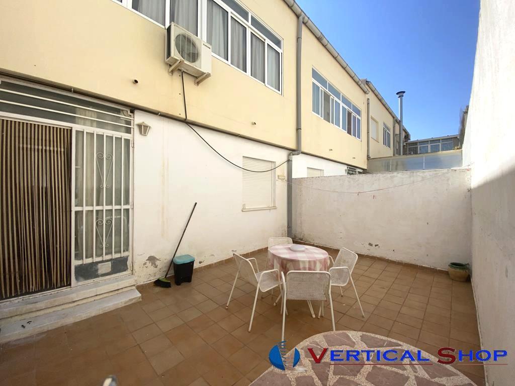 For sale of bungalow in Caudete