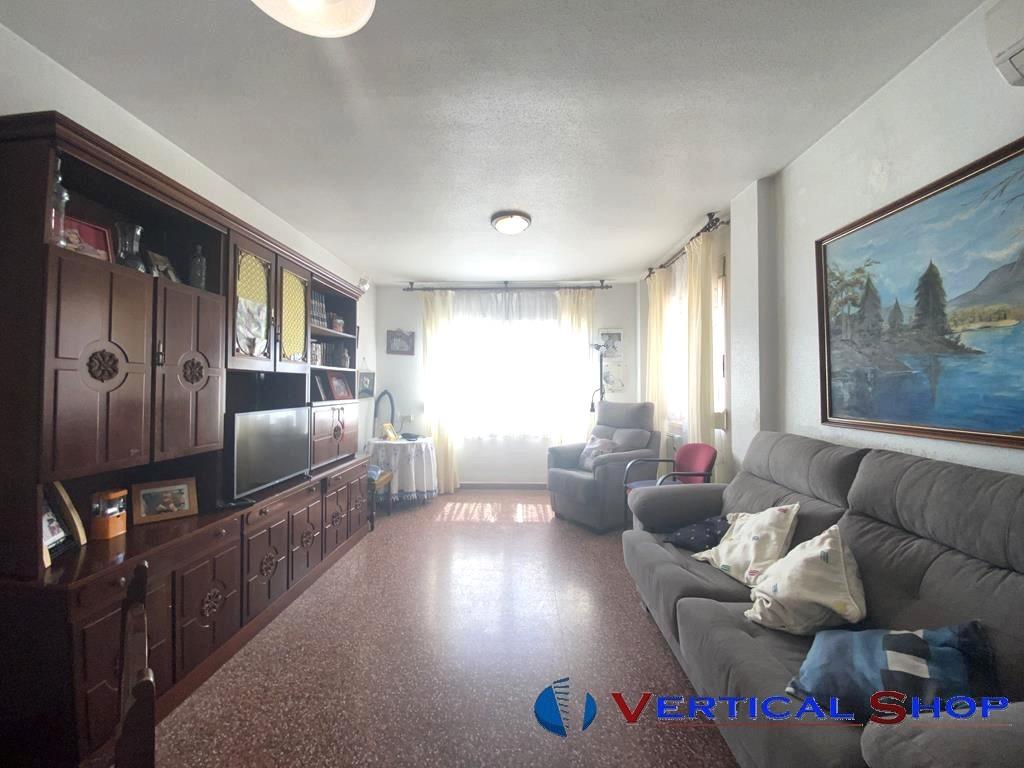 For sale of bungalow in Caudete