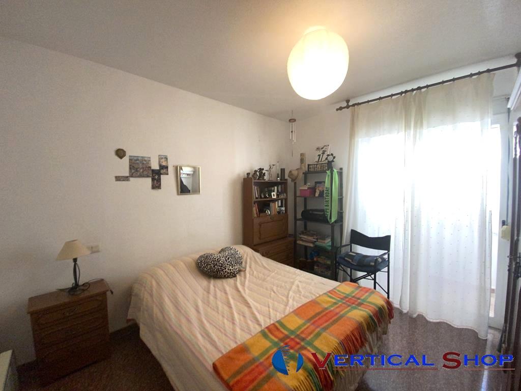 For sale of bungalow in Caudete
