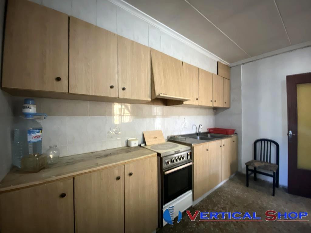 For sale of chalet in Caudete