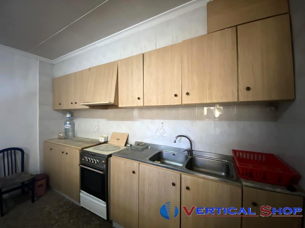 For sale of chalet in Caudete