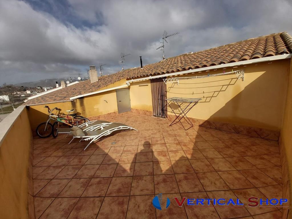 For sale of bungalow in Caudete