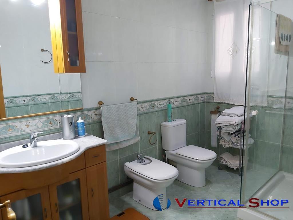 For sale of bungalow in Caudete